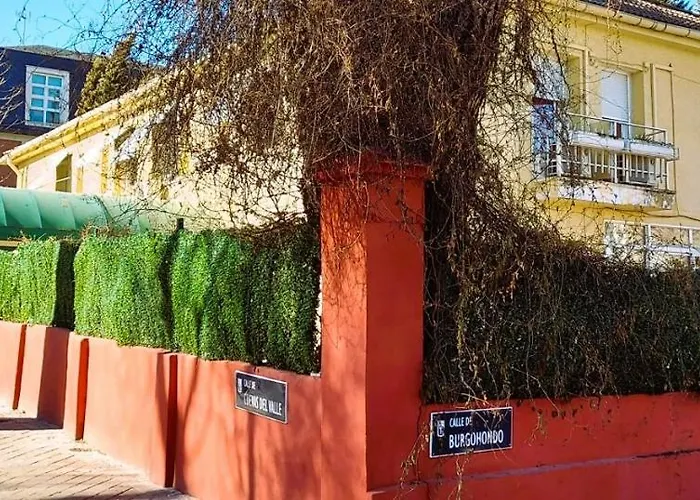 Hostal Aravaca GardenHostal